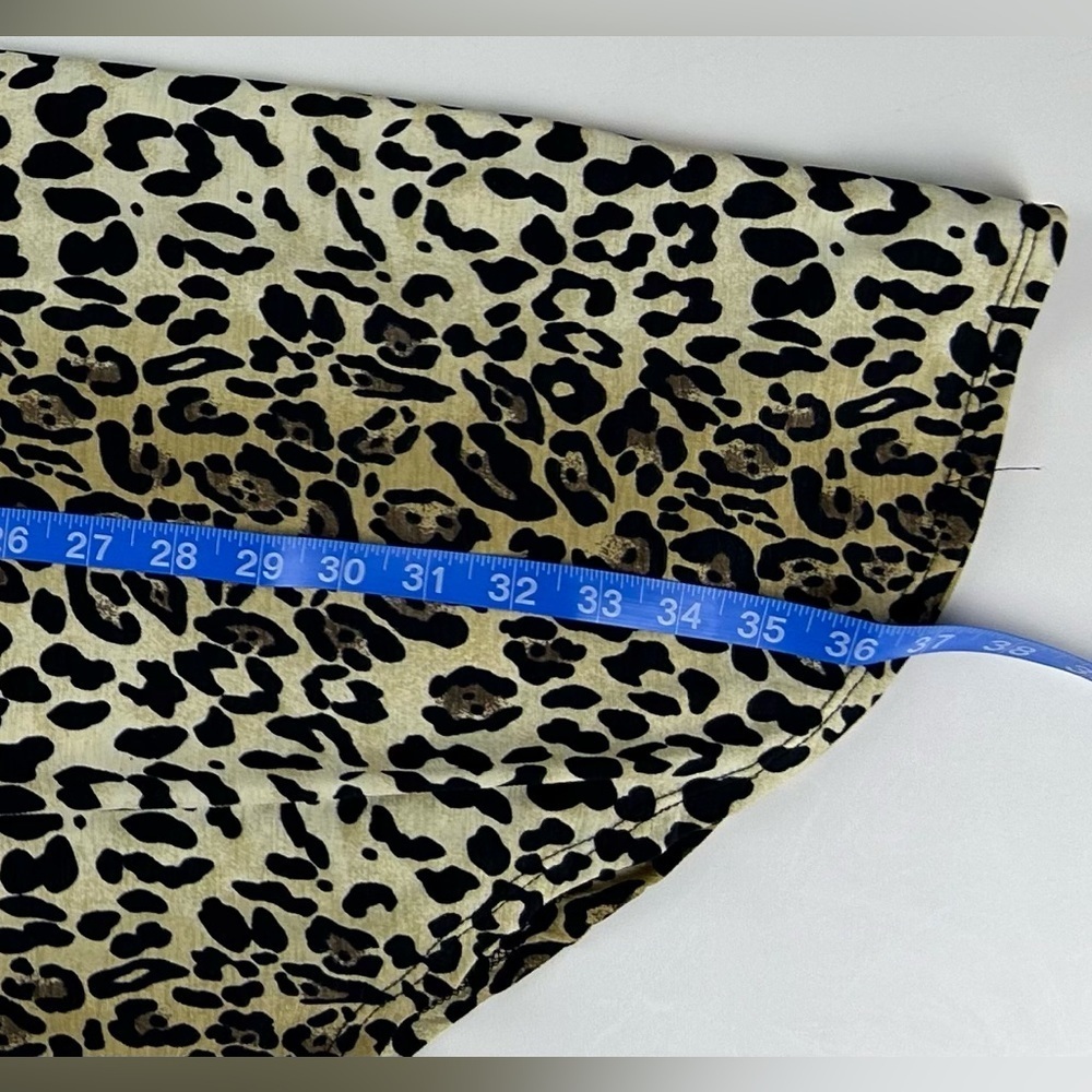L & B Lucky and Blessed Women’s Plus Leopard Print Shirt Size 3X - Picture 8 of 11